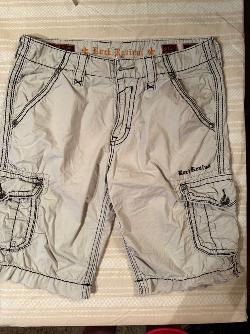 Rock Revival Men's Light Grey Cargo Shorts with Black Contrast Stitching